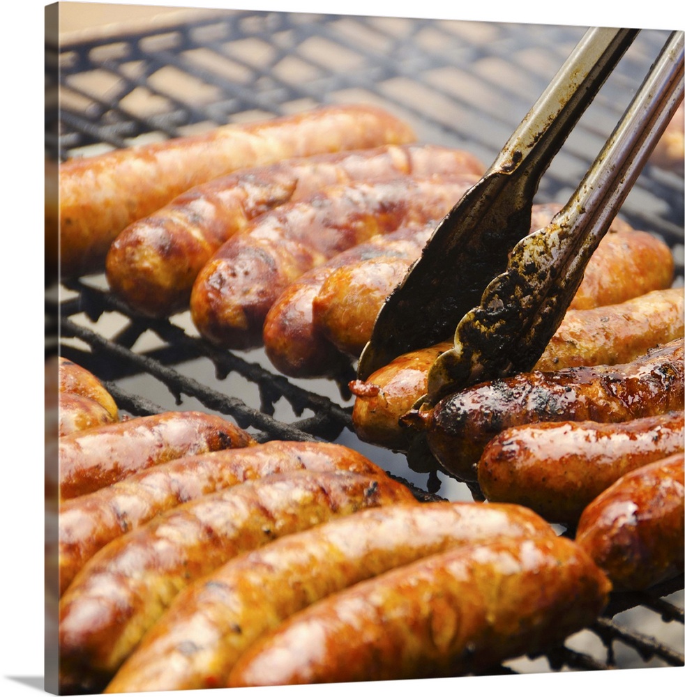 USA, New York, New York City, Sausages on barbeque