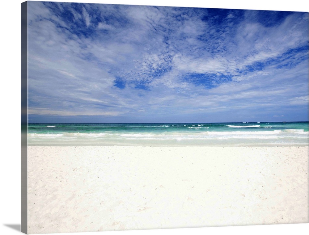serene beach in cancun, mexico
