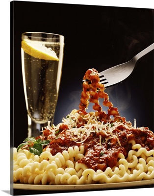 Spiral pasta with tomato sauce