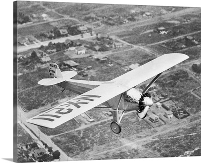 Spirit of St. Louis with Capt. Charles Lindbergh aboard