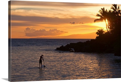 Stand-Up Paddler At Sunset On Maui, Hawaii