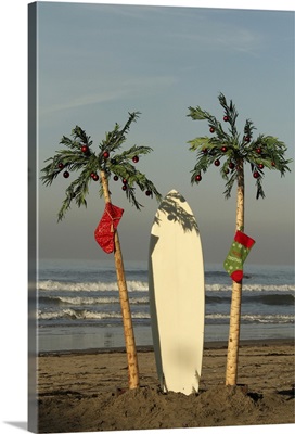 Surfboard and palm trees at Christmas