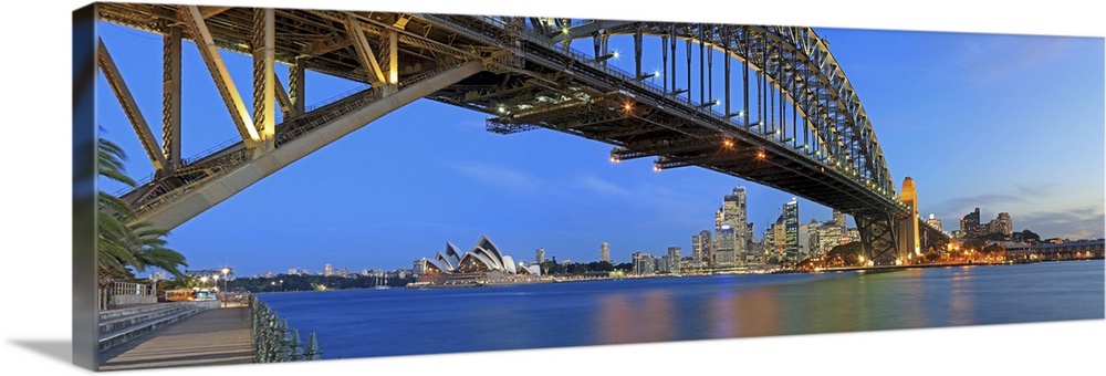 Panorama of Sydney Harbour Bridge, Sydney Opera House and CBD