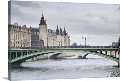 The Conciergerie across the river Seine, Paris, France