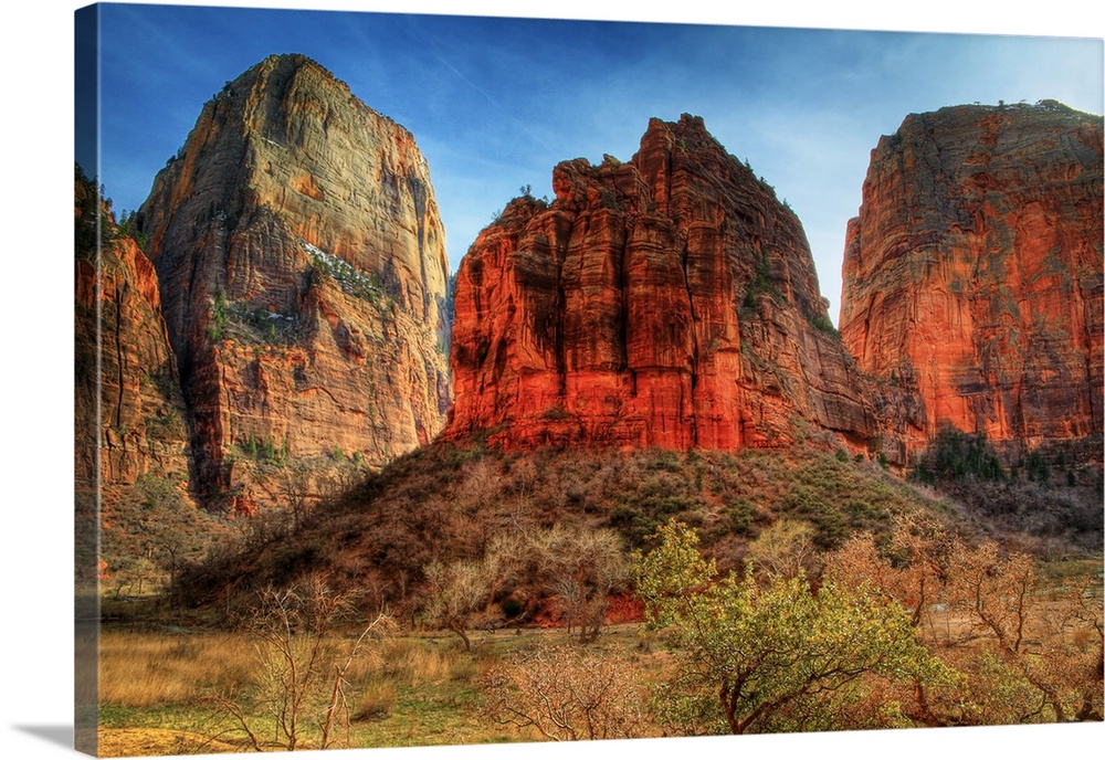 The Great White Throne (left), The Organ, and Angel's Landing (on the right) - Zion National Park.