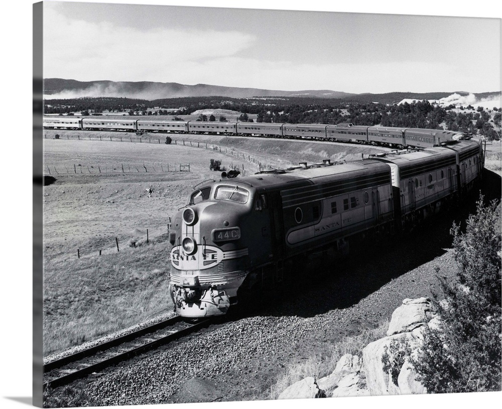 View of the Santa Fe diesel-electric passenger locomotive built by Alco between 1940 and 1945. Undated photograph.