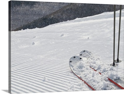 USA, New York, Hunter, Skis on ski slope