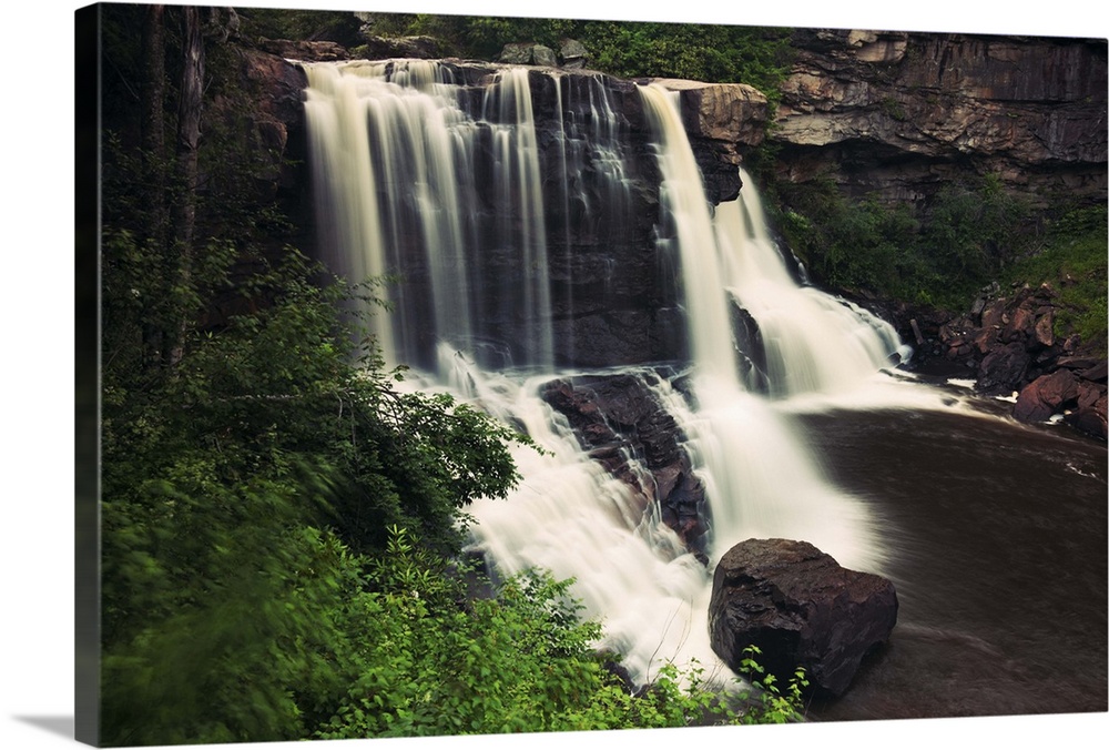 USA, West Virginia, Blackwater Falls State Park, Scenic view of Blackwater Falls