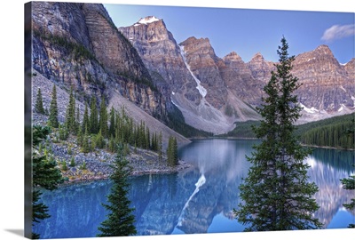 Valley of the Ten Peaks, Canada