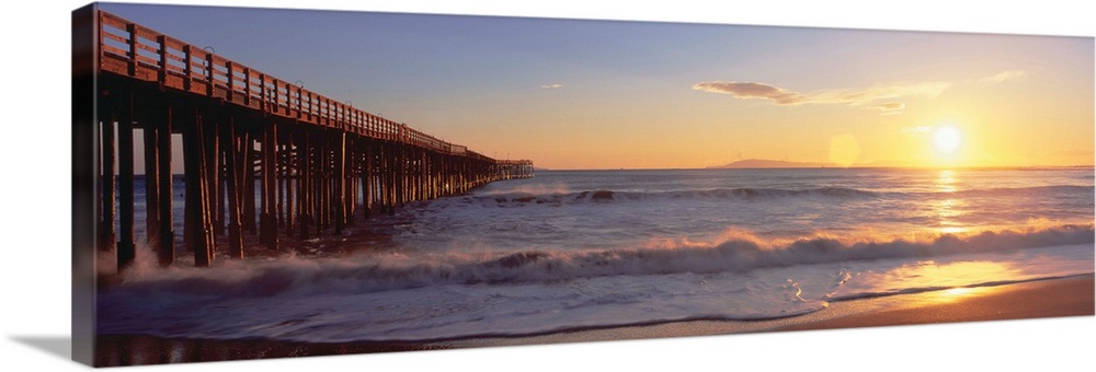 'Ventura pier at sunset, California'