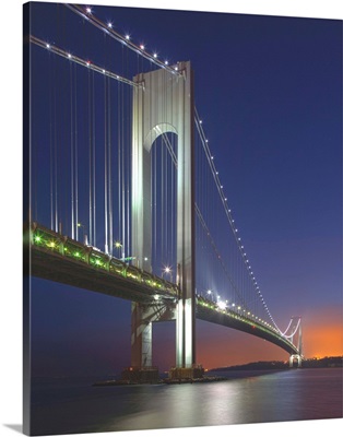 Verrazano-Narrows Bridge at sunset, NYC