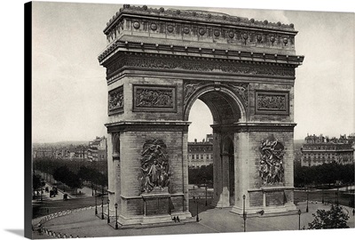 View Of L'Arc De Triomphe In Paris
