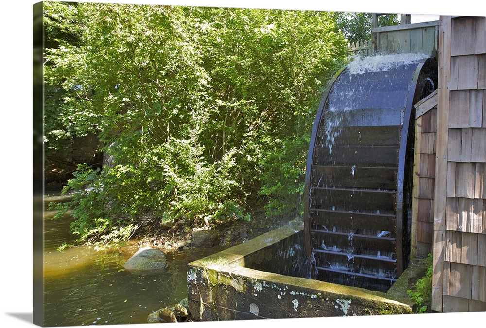 Water wheel, Stony Brook Grist Mill, c.1751, Long Island's most completely equipped working grist mill and country store, ...