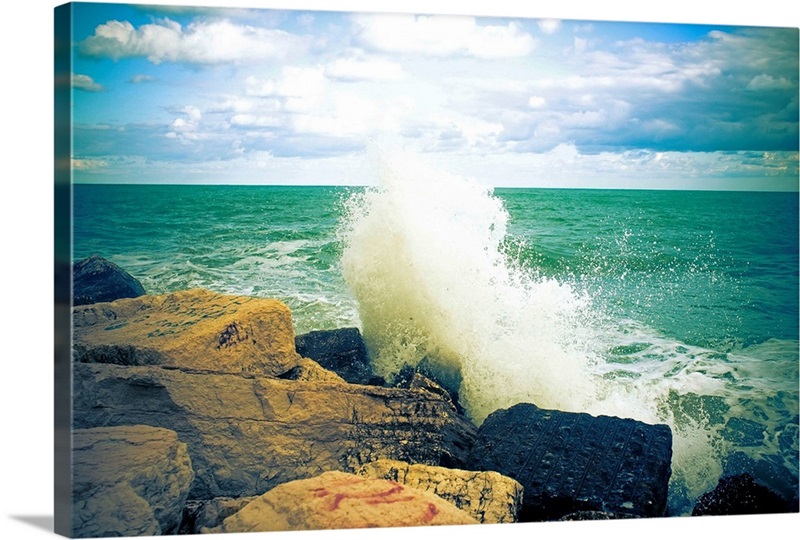 Wave smashing on rock. | Great Big Canvas