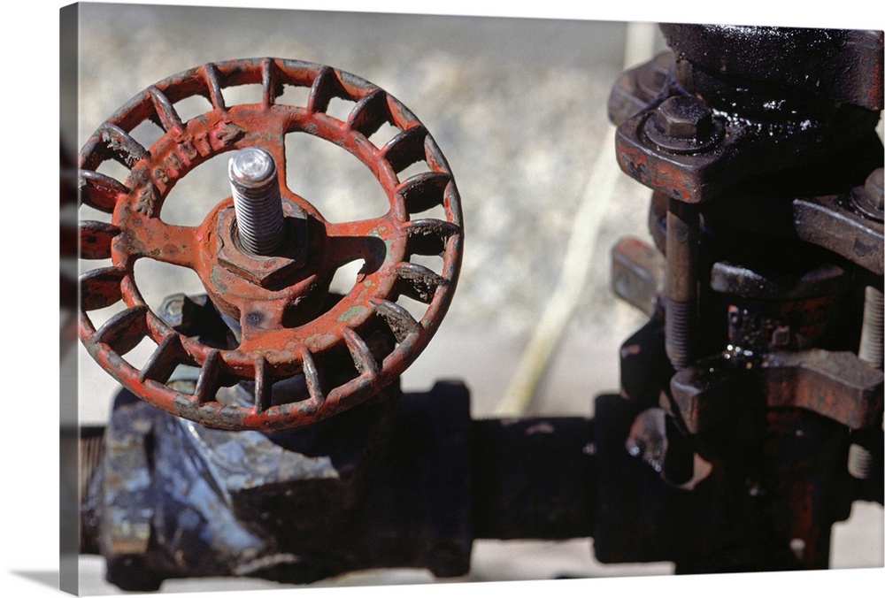 Wheel and pipe of oil well, (Close-up)