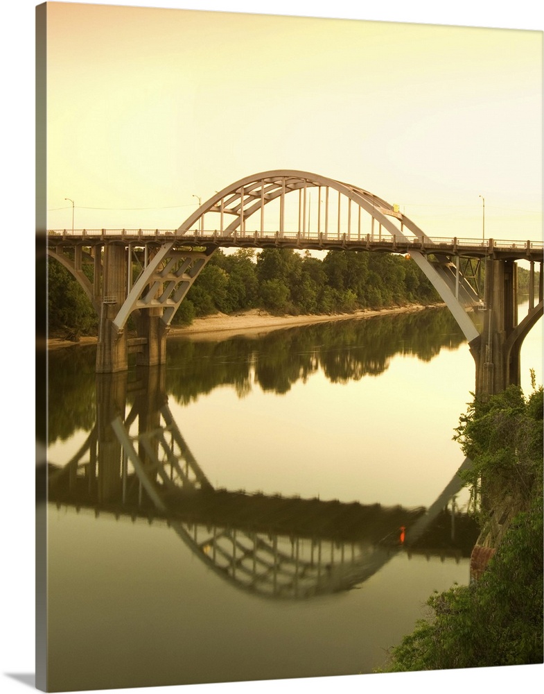 Alabama / Selma / Sunset / Edmund Pettus Bridge / American Civil Rights Movement Landmark /.Peaceful Demonstrators Attacke...