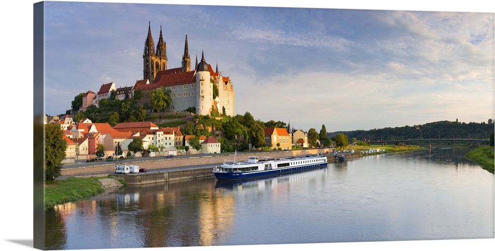 View of Albrechstburg and River Elbe, Meissen, Saxony, Germany.