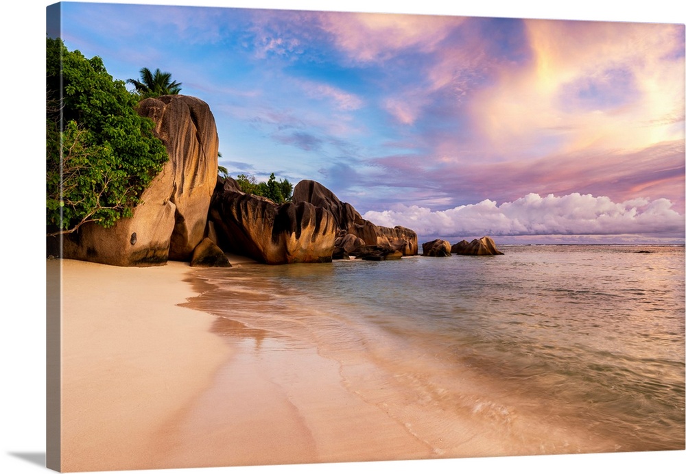 Anse Source d'Argent beach, La Digue island, Seychelles, Africa.