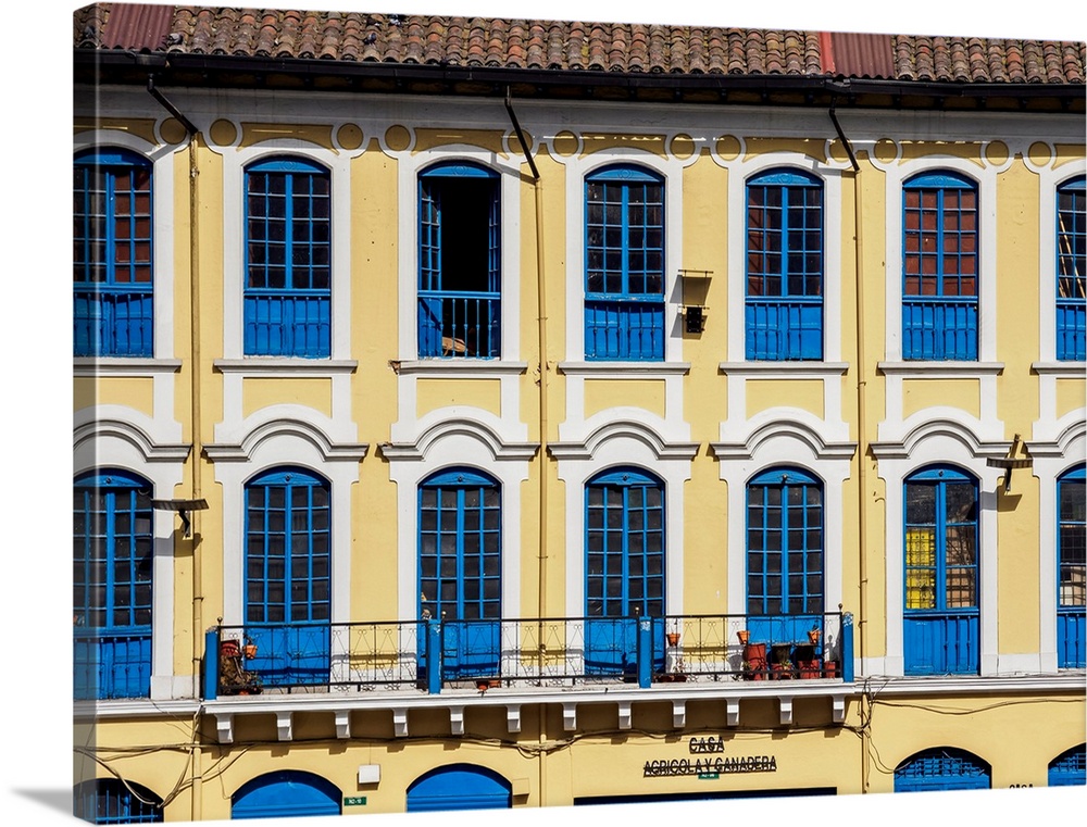 Architecture of St Francis Square, detailed view, Old Town, Quito, Pichincha Province, Ecuador.