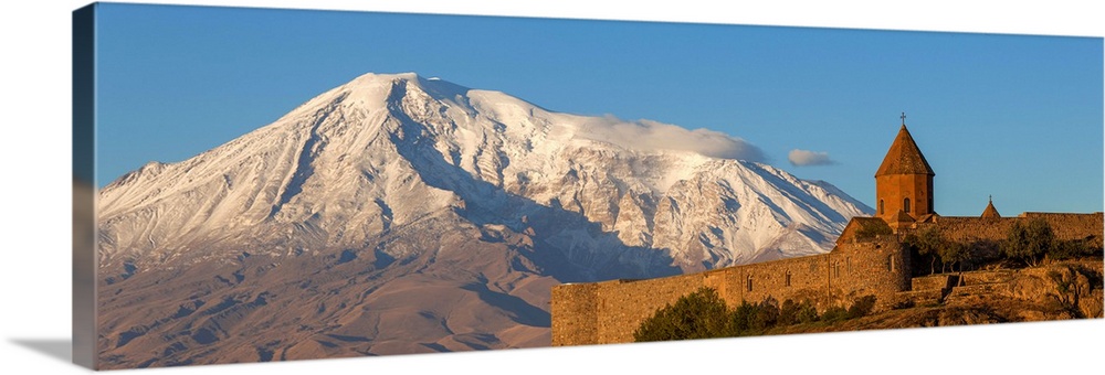 Armenia, Yerevan, Ararat plain, Khor Virap Armenian Apostolic Church monastery, at the foot of Mount Ararat, where Grigor ...