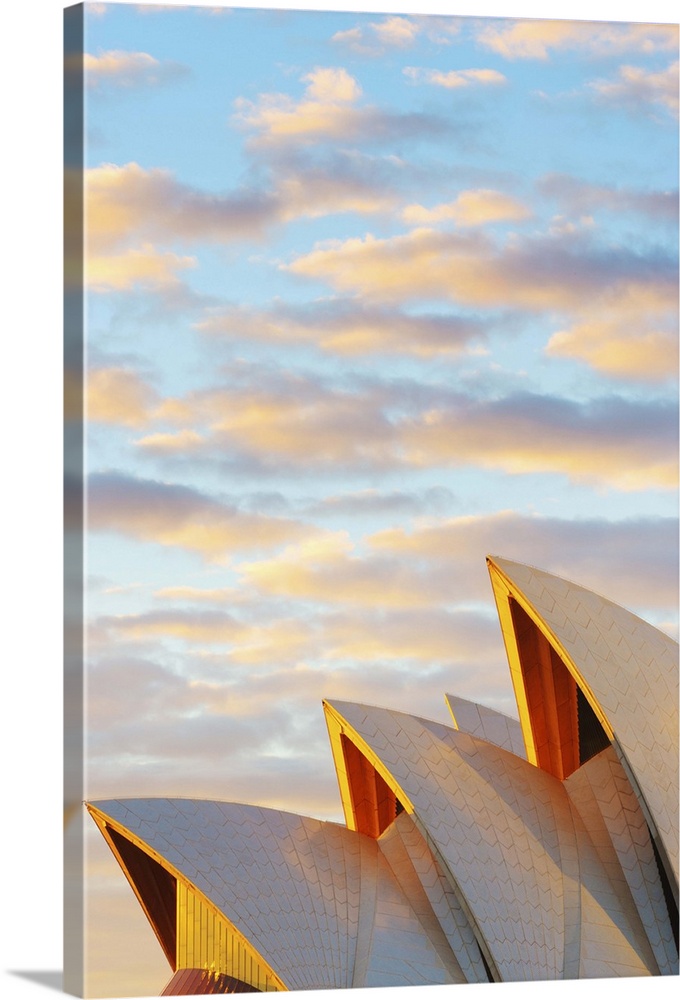 Australia, New South Wales, Sydney, Sydney Opera House, Close-up at sunrise