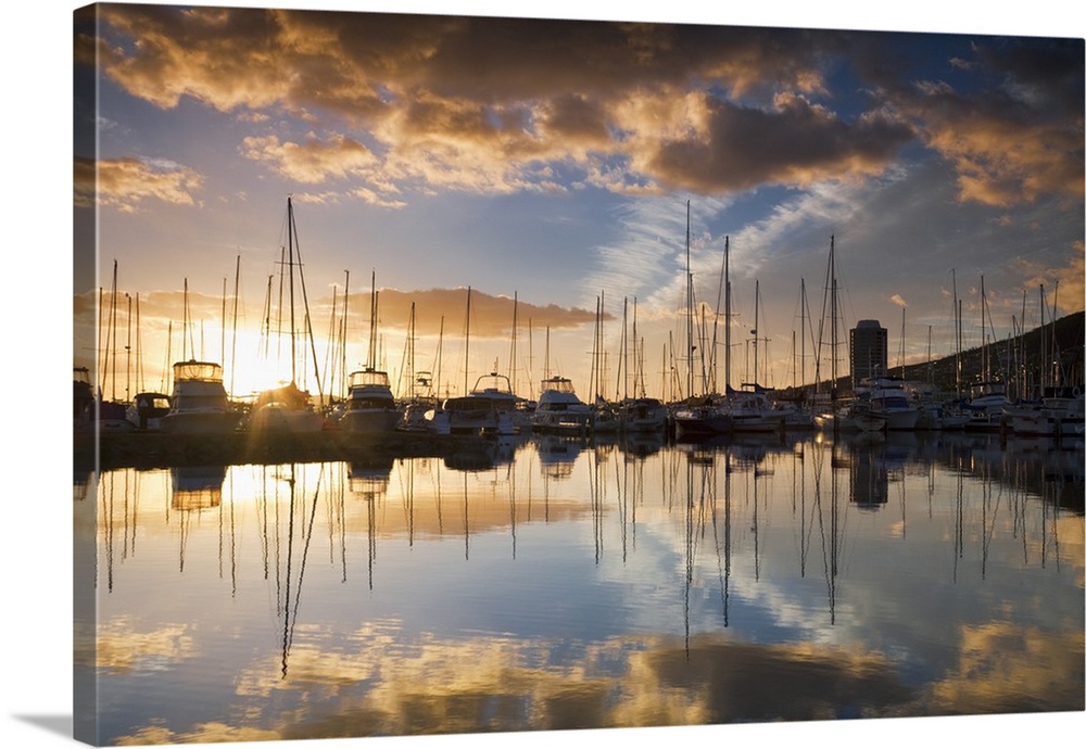 Australia, Tasmania, Hobart. Sunrise over Sandy Bay marina.