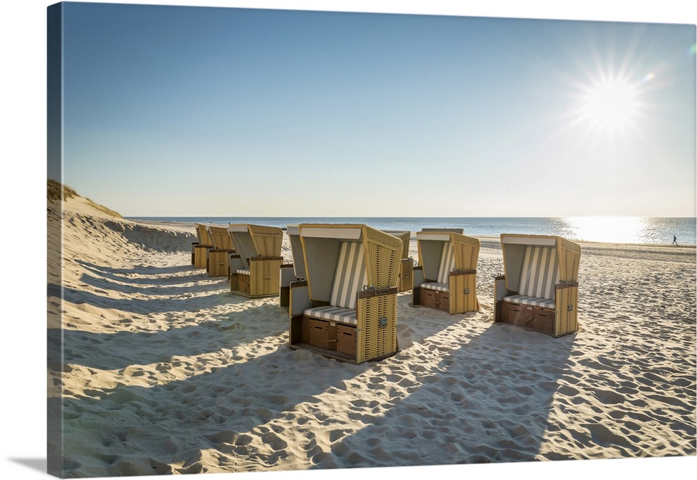 Beach chairs on the west beach of Wenningstedt, Sylt, Schleswig-Holstein, Germany.