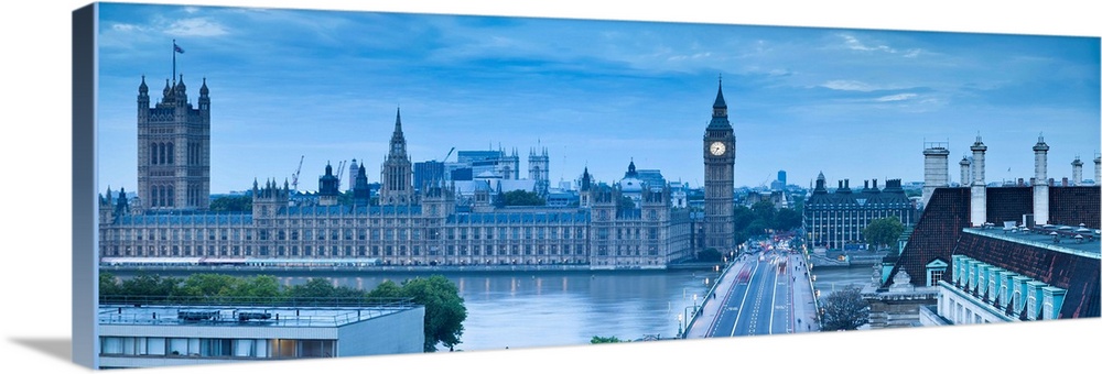 Big Ben, Houses of Parliament and Westminster Bridge, London, England ...