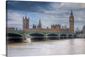 Big Ben, Houses of Parliament and Westminster Bridge, London, England ...