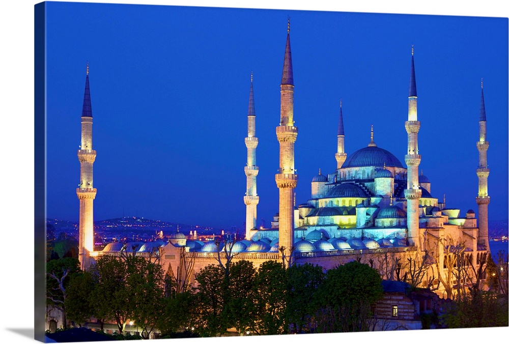 Blue Mosque at Dusk, Istanbul, Turkey