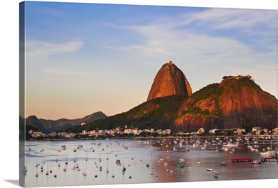 Brazil, Rio De Janeiro, Botafogo, View of Sugar Loaf