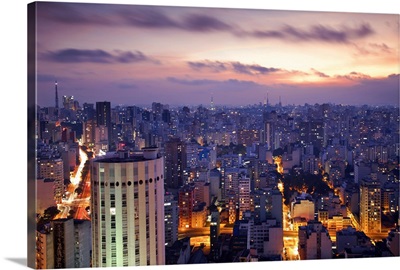 Brazil, Sao Paulo, View of city center from Italia Building - Edificio Italia