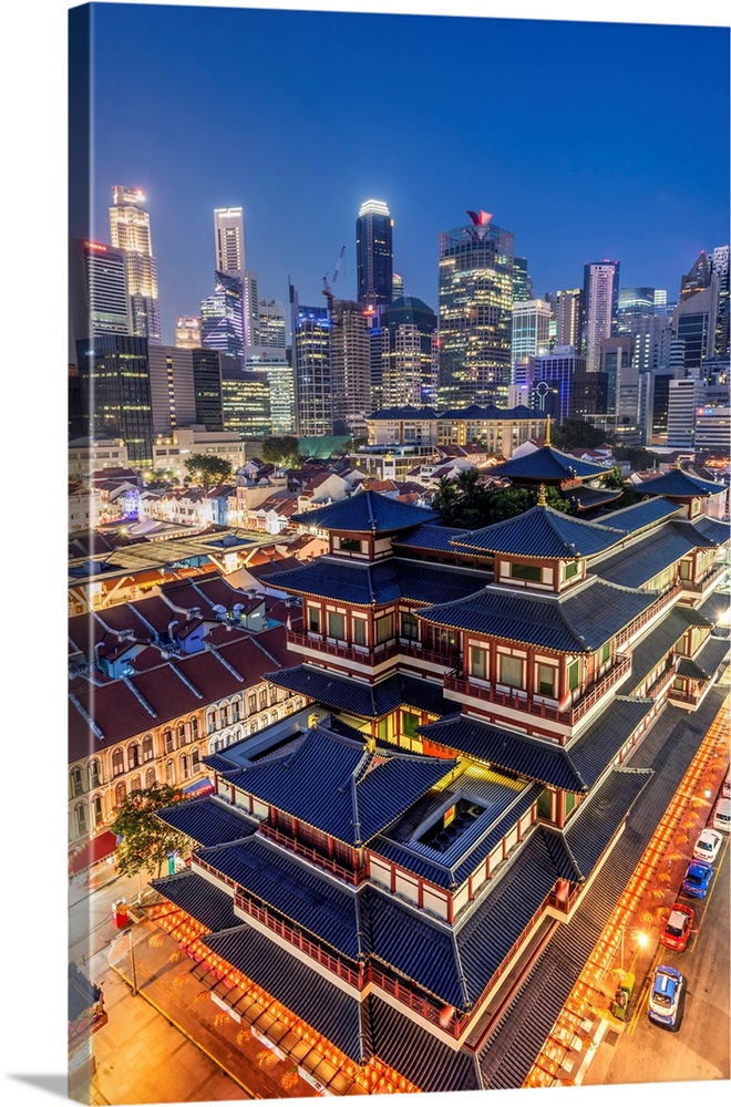 Buddha Tooth Relic Temple and city skyline, Singapore.