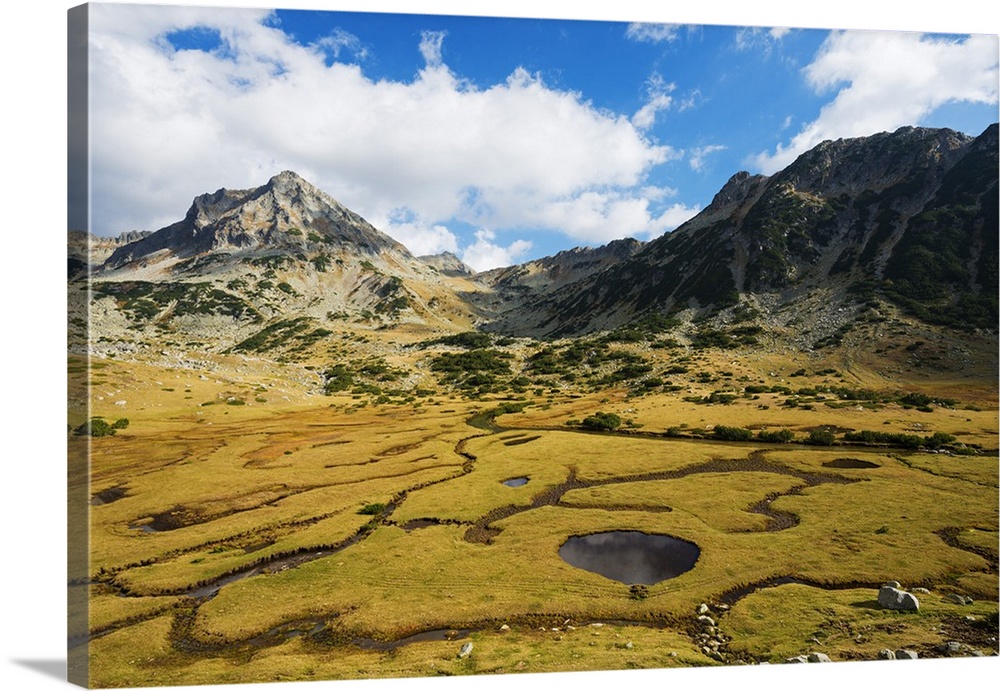 Europe, Bulgaria, Pirin National Park near Bansko, UNESCO World Heritage Site.