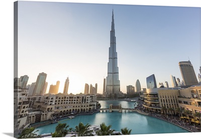 Burj Khalifa (world's tallest building), Downtown, Dubai, United Arab Emirates