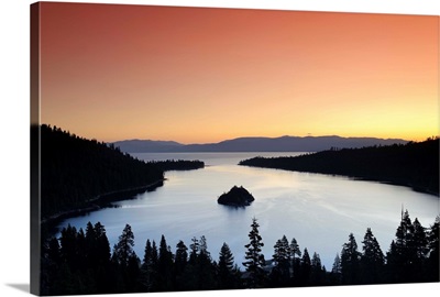 California-Nevada, Lake Tahoe, Emerald Bay