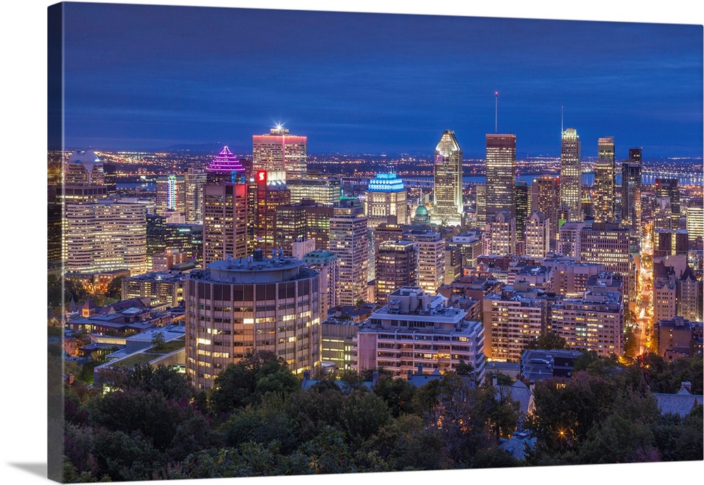 Canada, Quebec, Montreal, Elevated Skyline From Mount Royal, Dusk