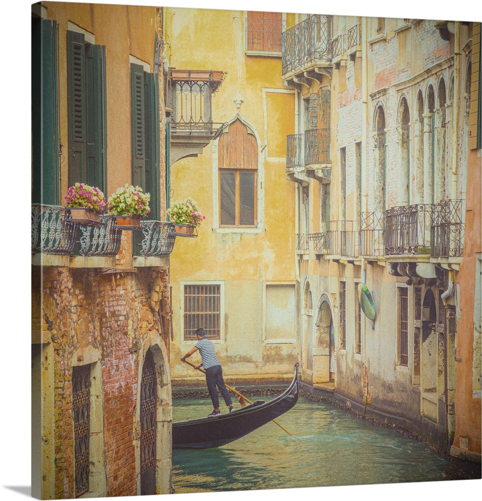 Canal in the San Marco area, Venice, Veneto, Italy.