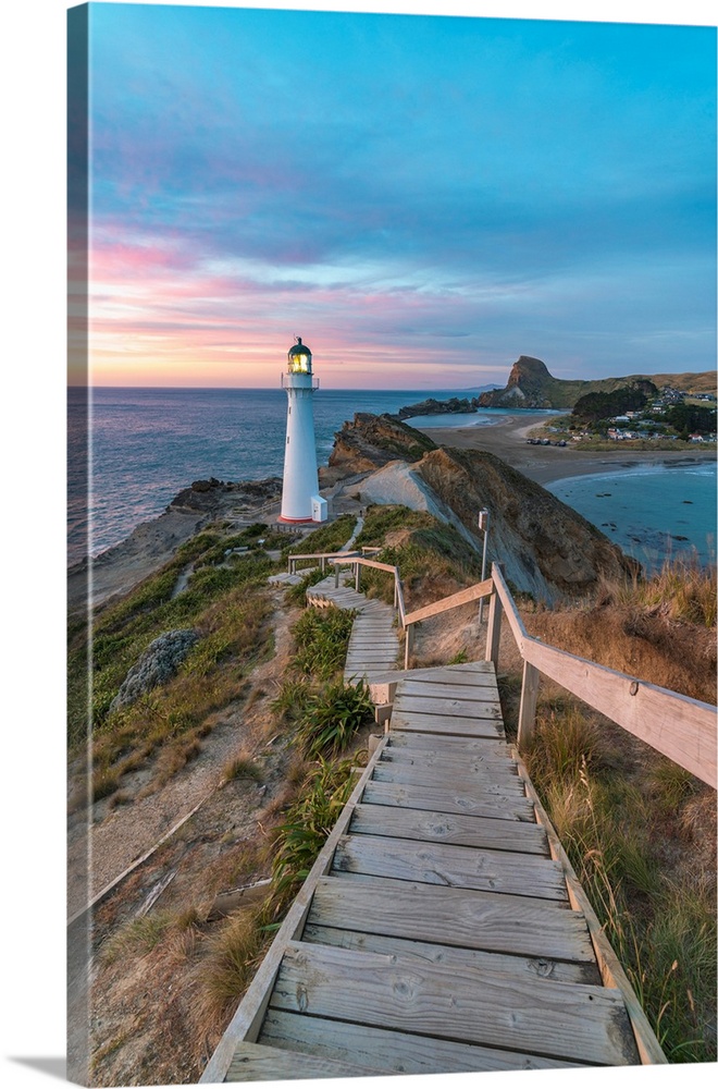 Castlepoint lighthouse at dawn. Castlepoint, Wairarapa region, North Island, New Zealand.