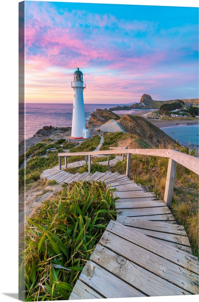 Castlepoint lighthouse at dawn. Castlepoint, Wairarapa region, North Island, New Zealand.