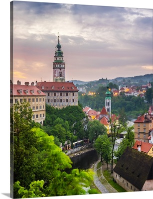 Cesky Krumlov Castle and buildings in old town at dawn, Czech Republic