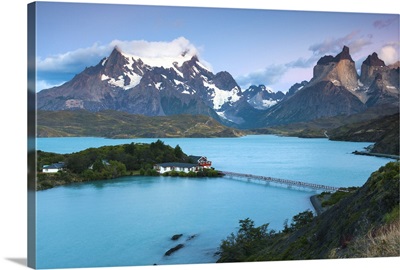 Chile, Magallanes Region, Torres del Paine National Park