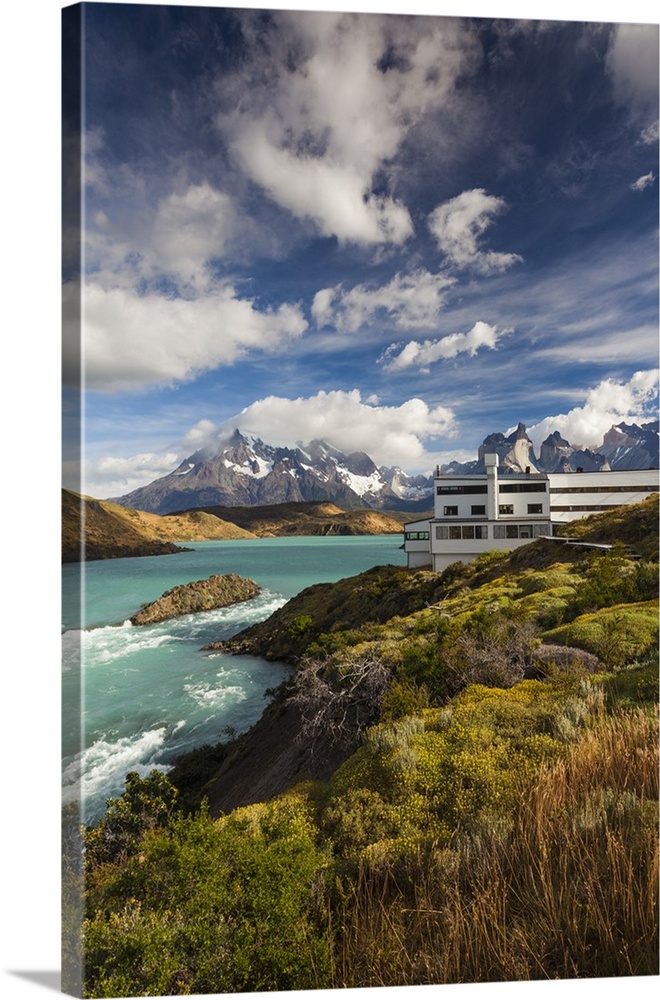Chile, Magallanes Region, Torres del Paine National Park, Lago Pehoe, Explora Hotel, morning