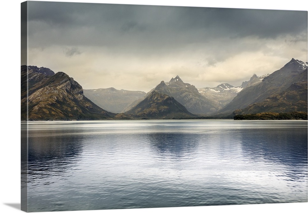 South America, Chile, Patagonia, Tierra del Fuego, Alberto de Agostini National Park, mountains of the Darwin Range.