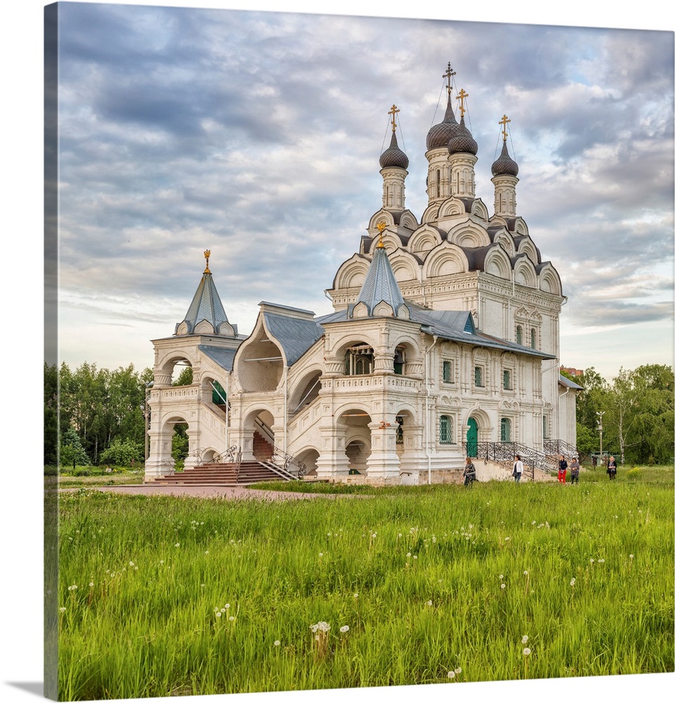 Church of the Annunciation (1677), Taininskoe, Moscow region, Russia.