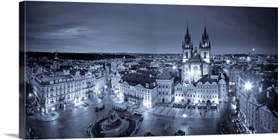 Czech Republic, Prague, Old Town Square and Church of our Lady before Tyn