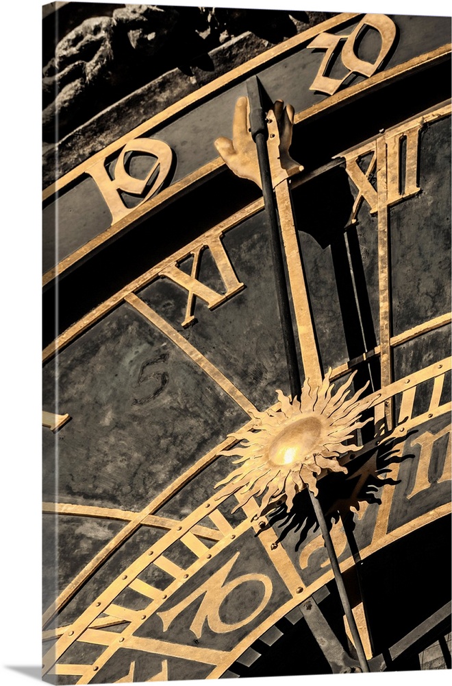 Czech Republic, Prague, Old Town, Stare Mesto, Old Town Square, Staromestske namestaA, Astronomical Clock.