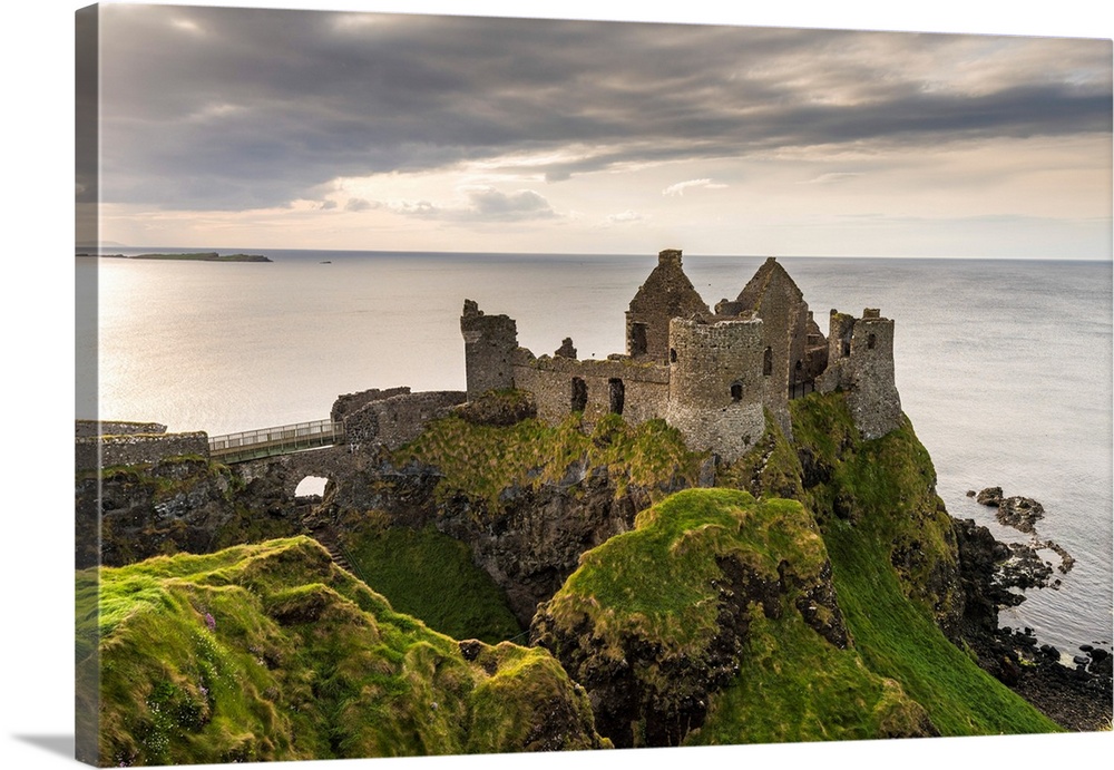 Dunluce Castle, County Antrim, Ulster region, Northern Ireland, United Kingdom.