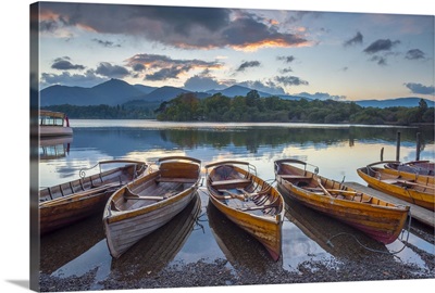 England, Cumbria, Lake District, Derwentwater, Keswick, Rowing Boats for hire