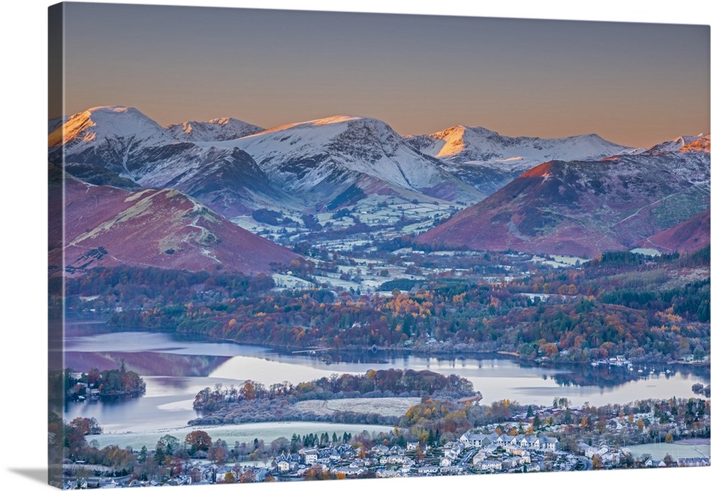 UK, England, Cumbria, Lake District, overlooking Keswick, Derwentwater and Newlands Valley.
